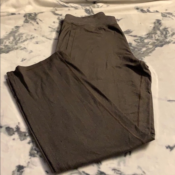 Lululemon pants
